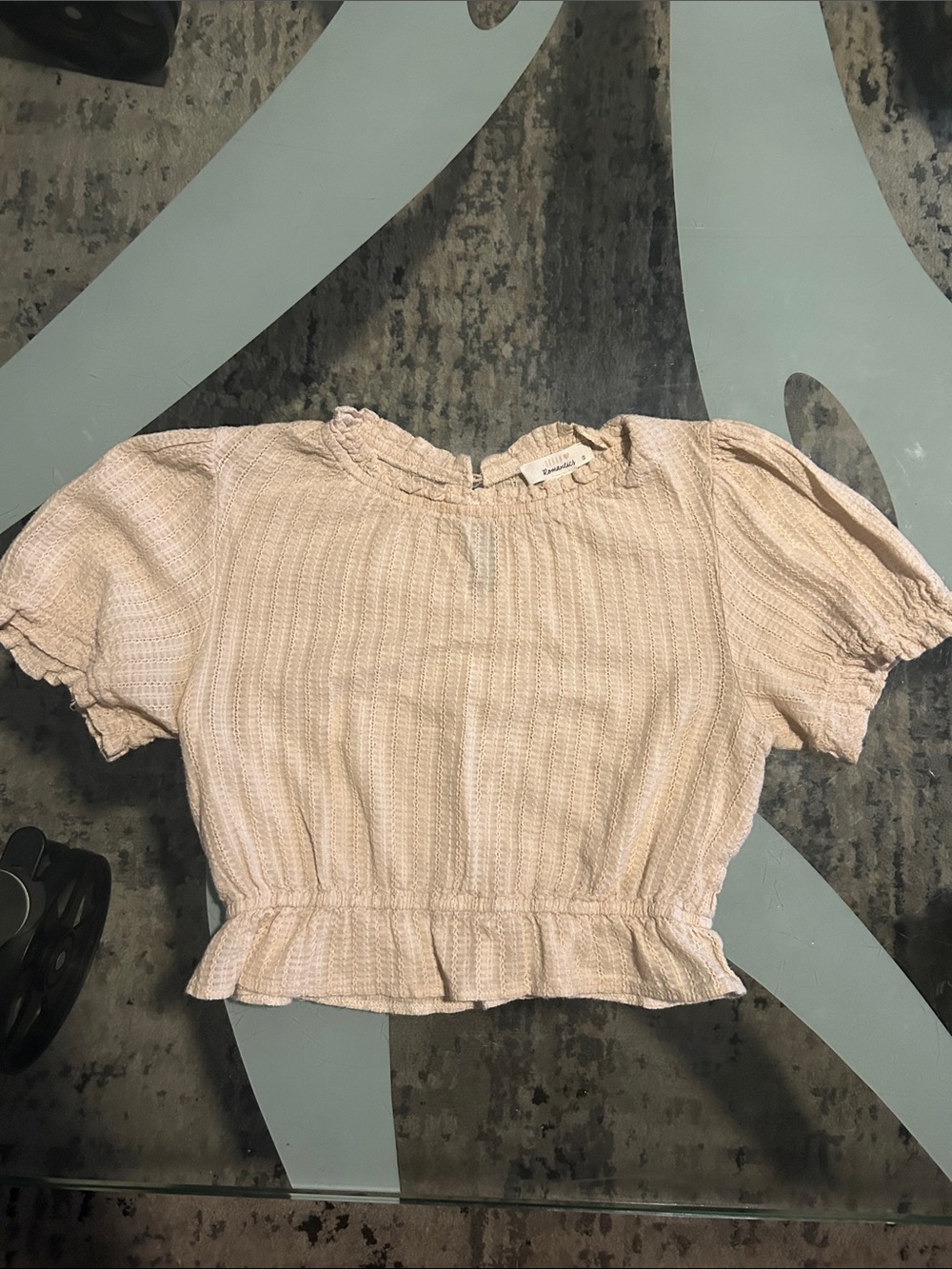 Women's Cream Ruffle-Hem Short Sleeve Crop Top